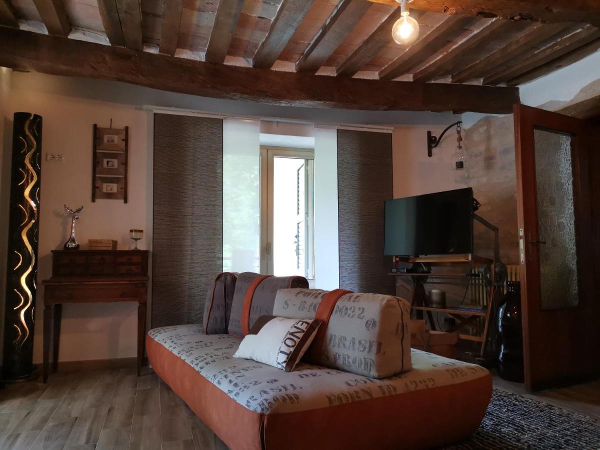 Bed & Breakfast Sentiero 54 Cantiano Exterior foto